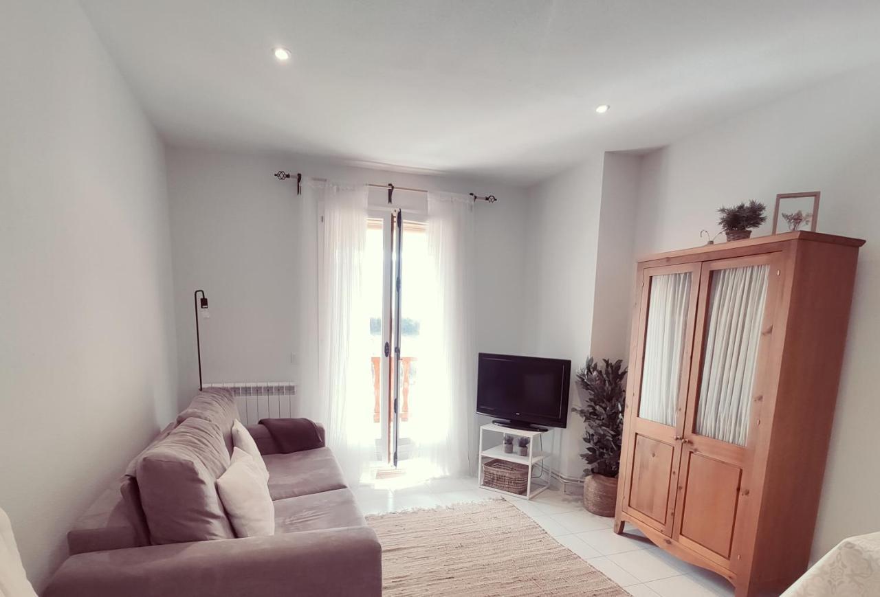 Apartamento Goxoa Хака Экстерьер фото